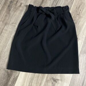 Lululemon Noir Skirt